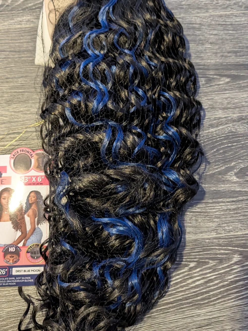 Outre HD Lace Frontal Wig Perfect Hairline Glueless Hand-Tied 13X6 Lace Wig